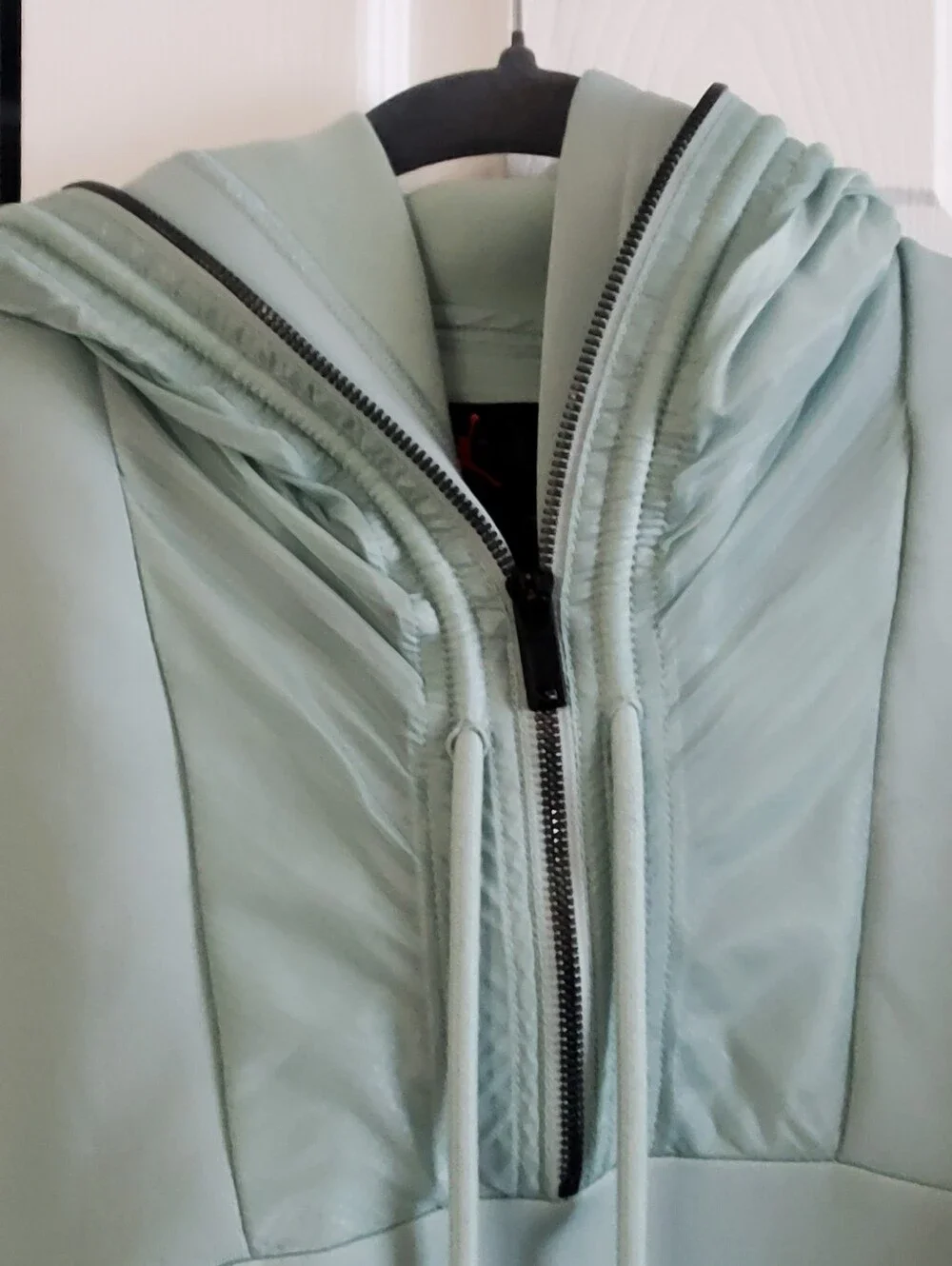 NIKE AIR JORDAN 23 ENGINEERED HOODIE . GREEN 1/2 ZIP. LONG SLEEVES. Unisex XL
